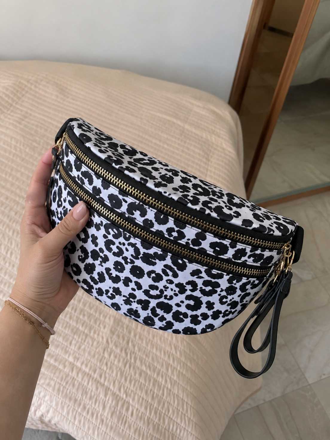 Review Elane